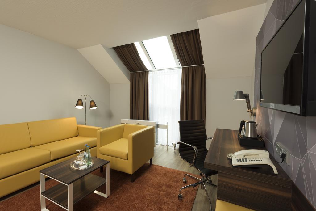 Best Western Hotel Sindelfingen City Стая снимка